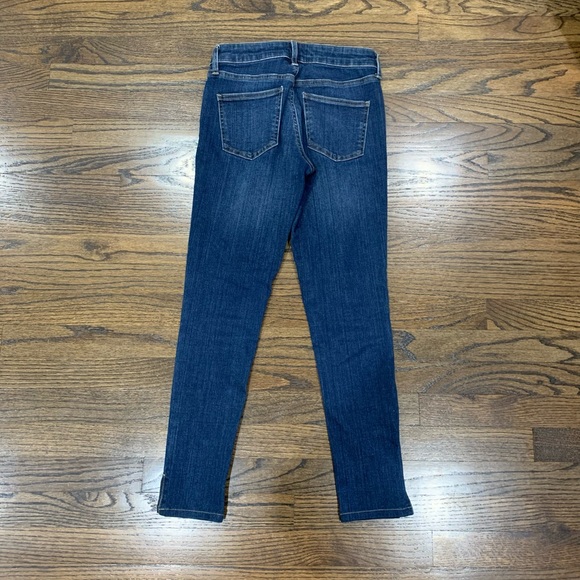 Like New Uniqlo Skinny Jeans Mid Rise Women’s Size 23 - Picture 4 of 6